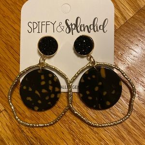 NWT Spiffy & Splendid Druzy Hanging Hoop Black & Gold toned Earrings
